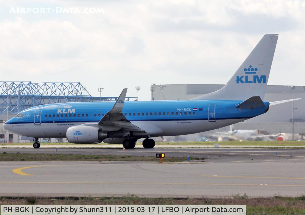 PH-BGK, 2010 Boeing 737-7K2 C/N 38054, Ready for take off rwy 14L