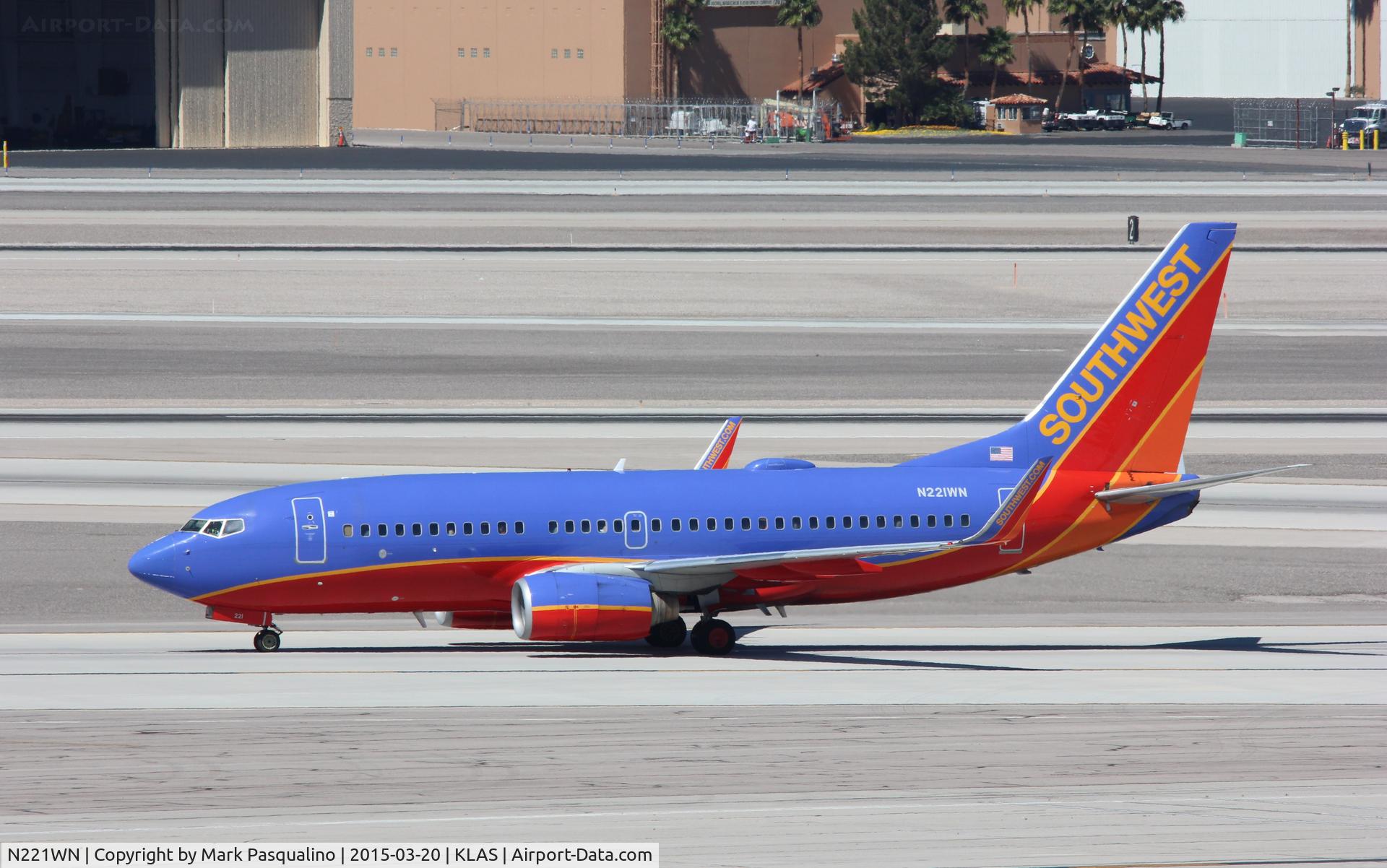 N221WN, 2005 Boeing 737-7H4 C/N 34259, Boeing 737-700