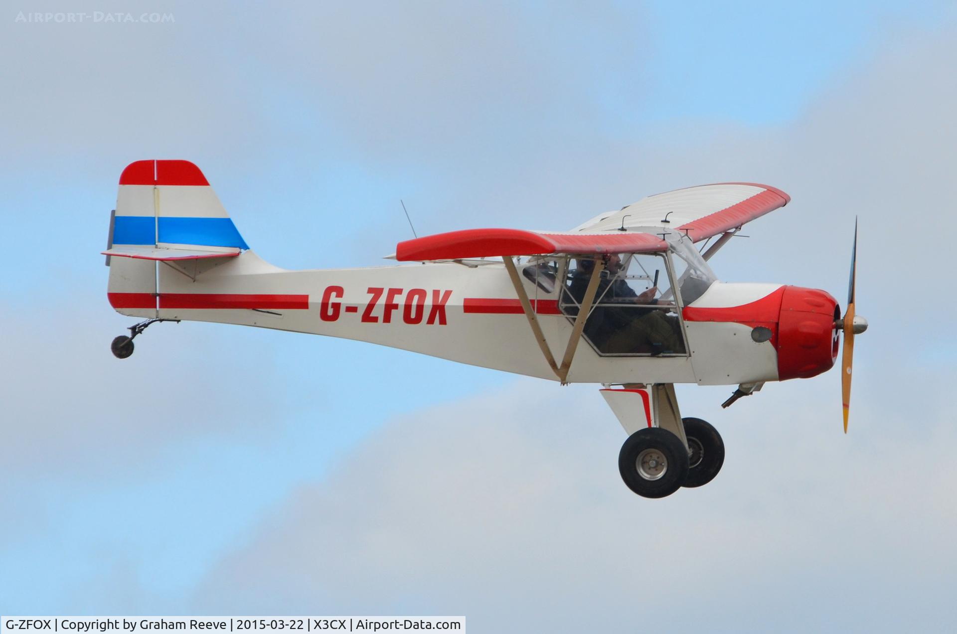 G-ZFOX, 2012 Denney Kitfox MK2 C/N PFA 172-11552, about to land at Northrepps.