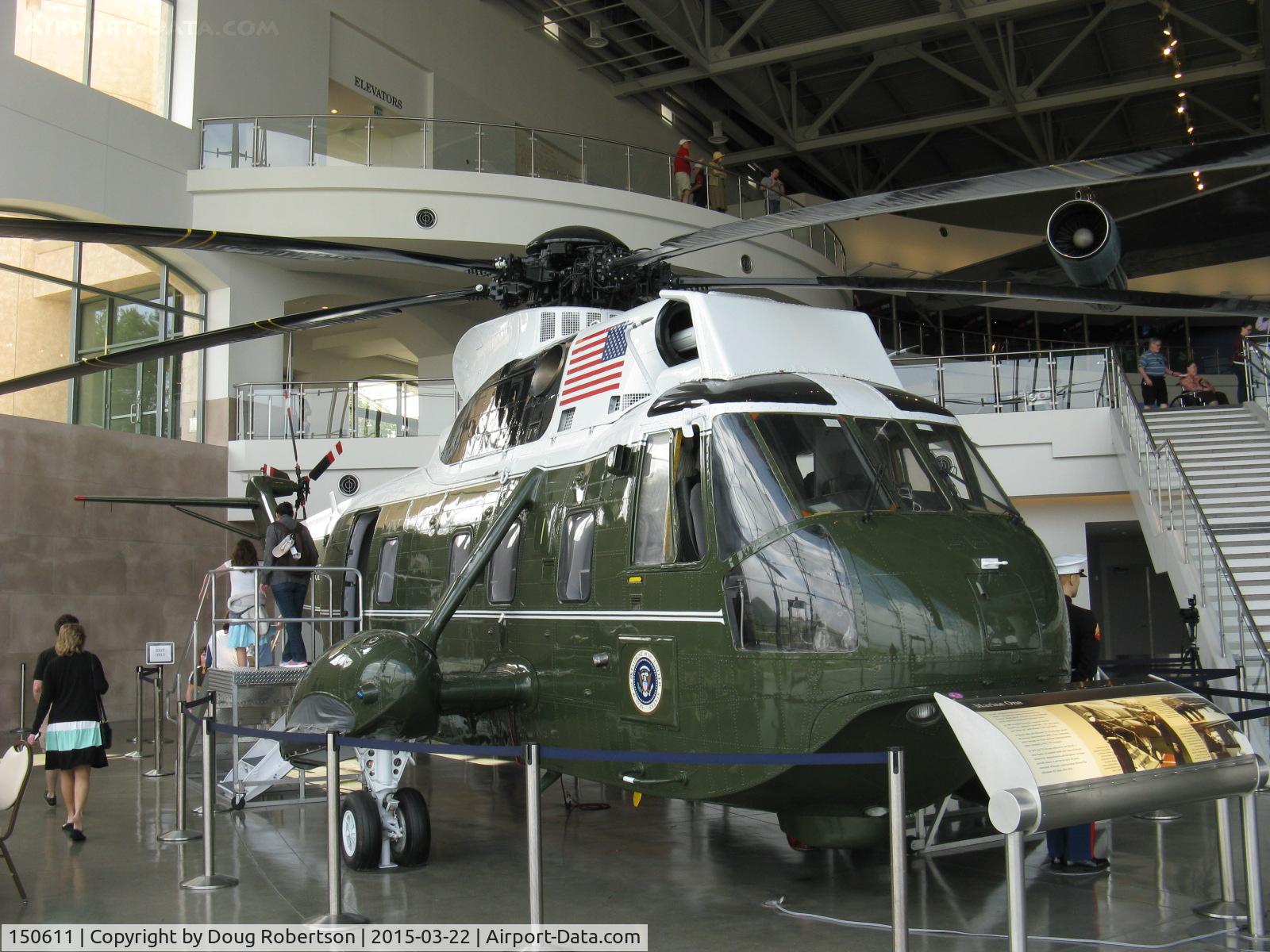 150611, 1961 Sikorsky VH-3A C/N 61-093, 1961 Sikorsky VH-3A MARINE ONE, two General Electric T58-GE-10 Turboshafts 1,400 shp each. Frontal quarter view. At Ronald Reagan Presidential Library and Museum.