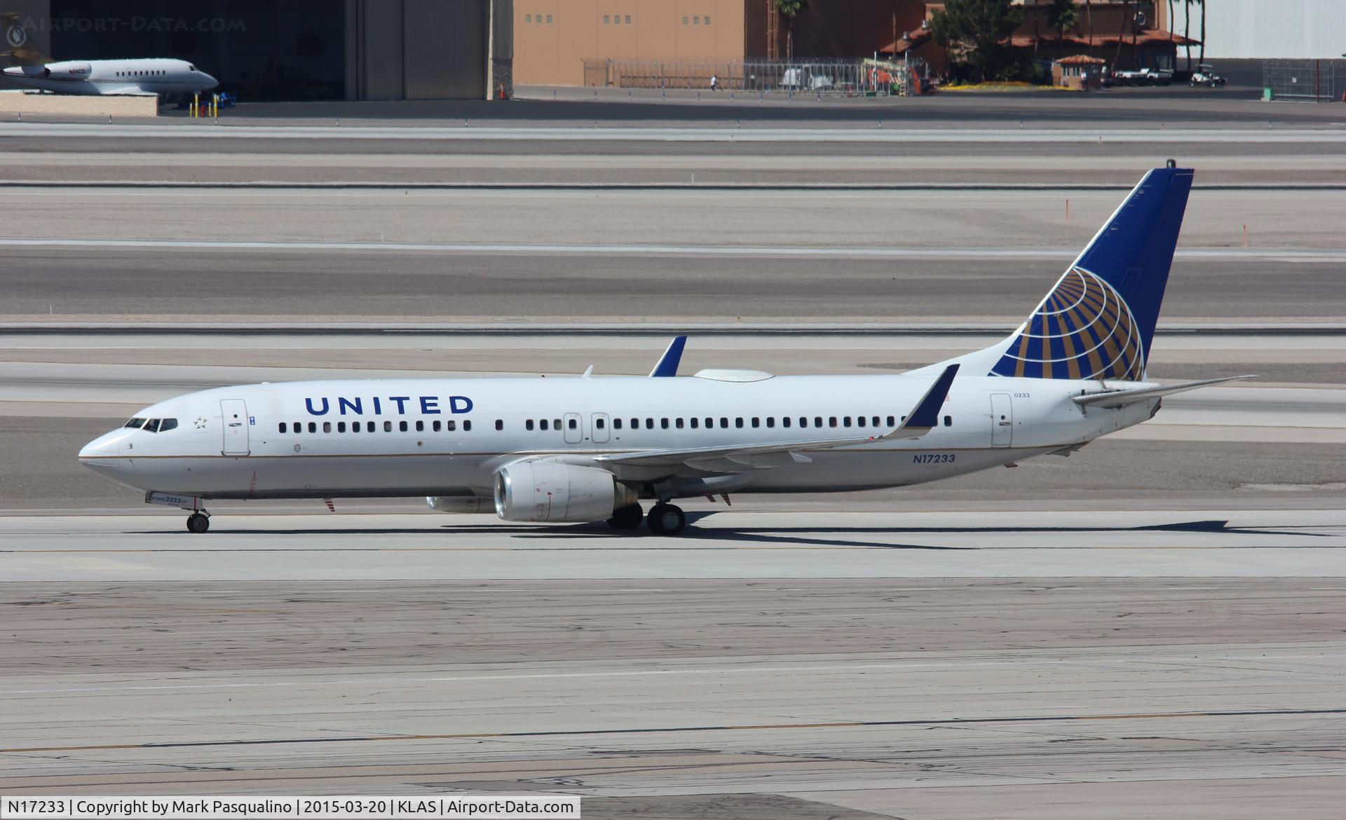 N17233, 1999 Boeing 737-824 C/N 28943, Boeing 737-800