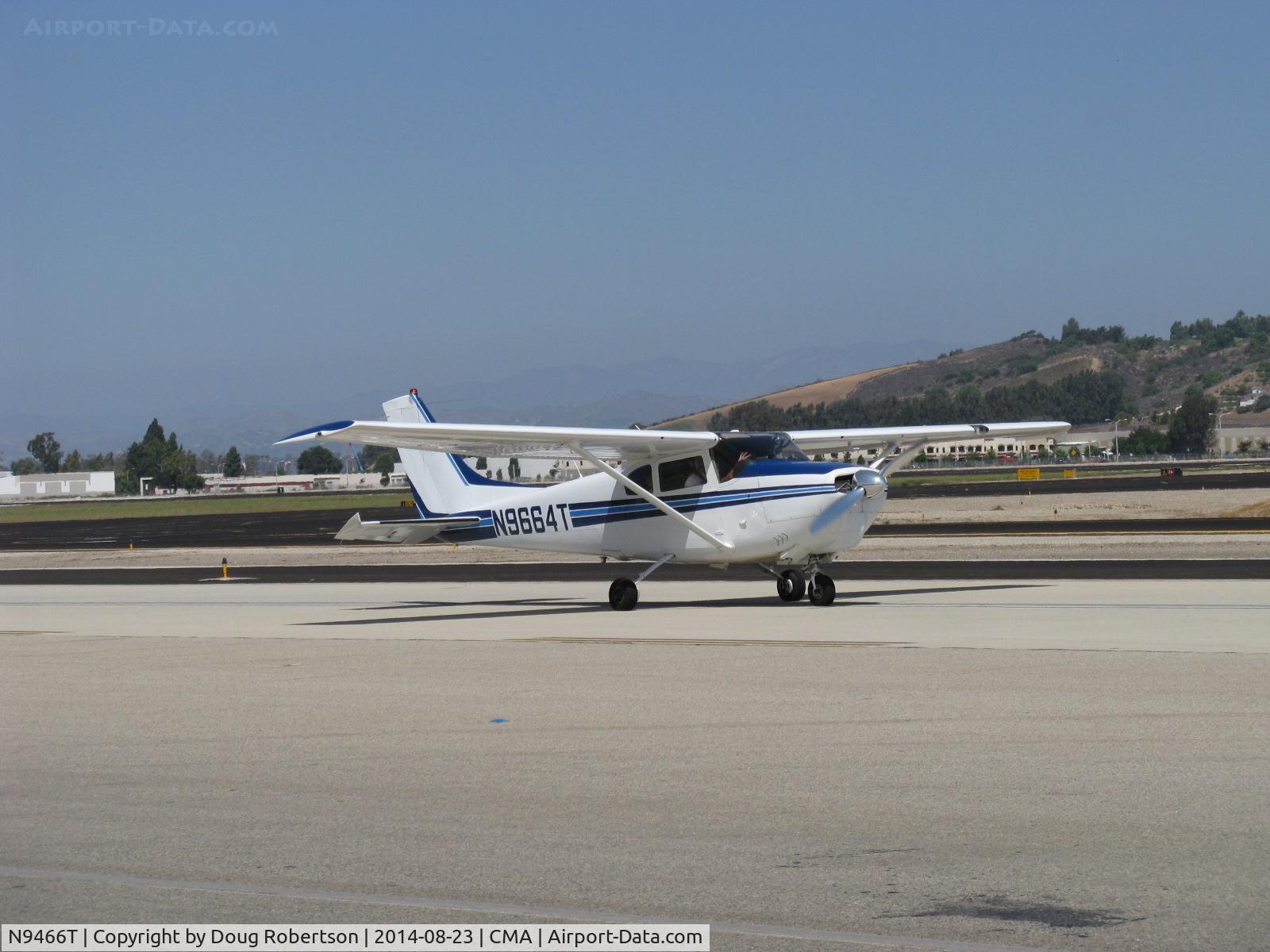 N9466T, Cessna 210 C/N 57266, 1960 Cessna 210, Continental IO-470-S 260 Hp, taxi