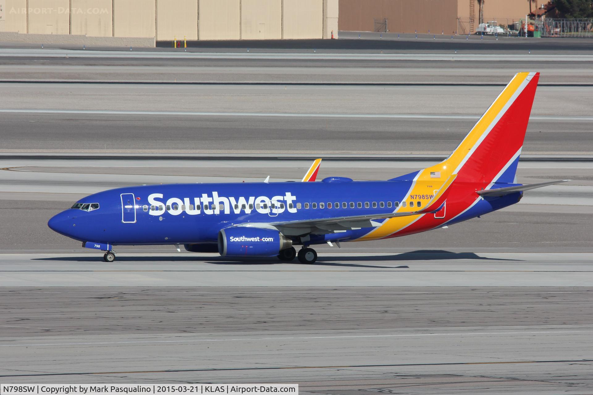 N798SW, 1998 Boeing 737-7AD C/N 28436, Boeing 737-700