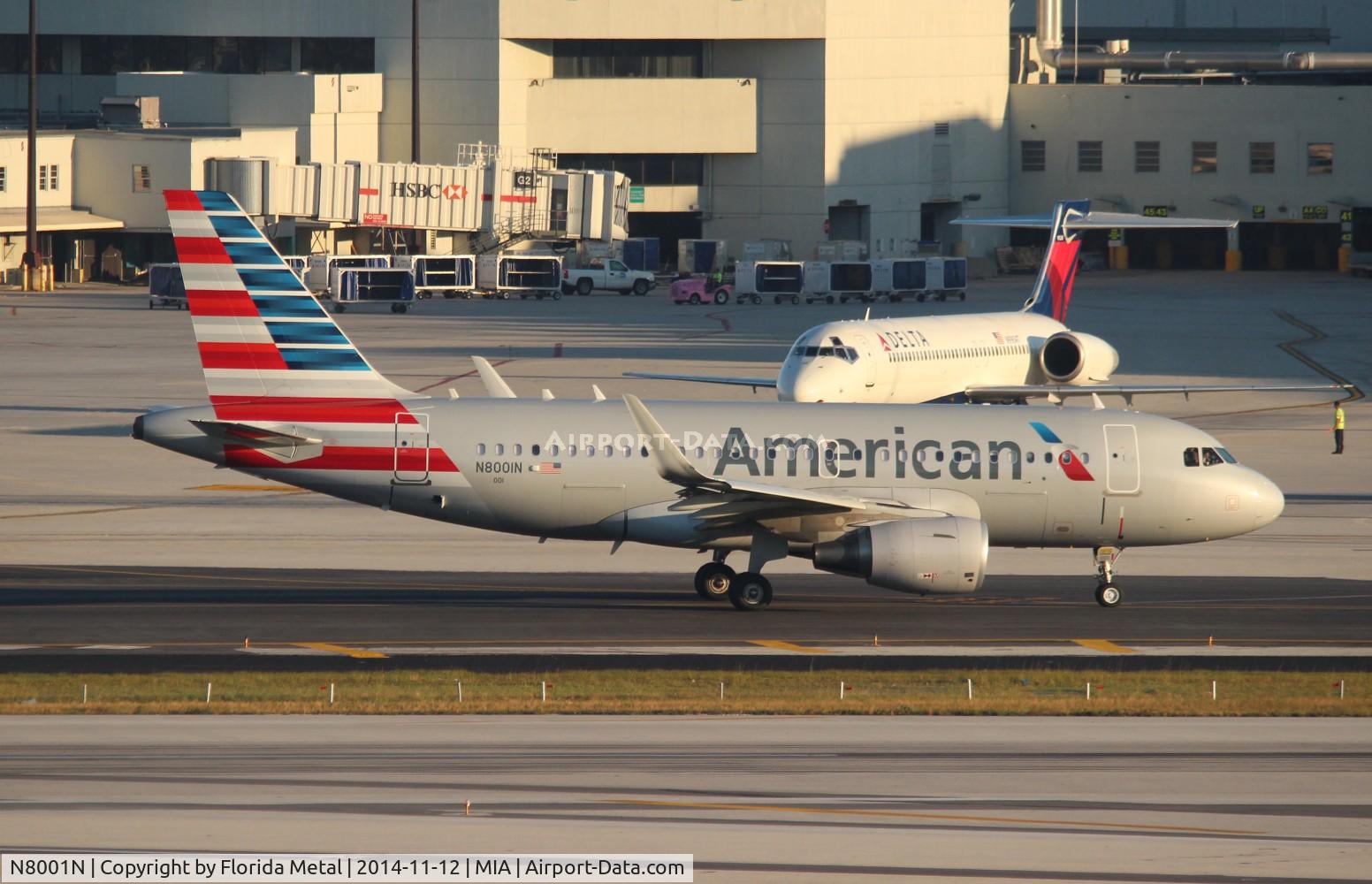 N8001N, 2013 Airbus A319-115 C/N 5678, American