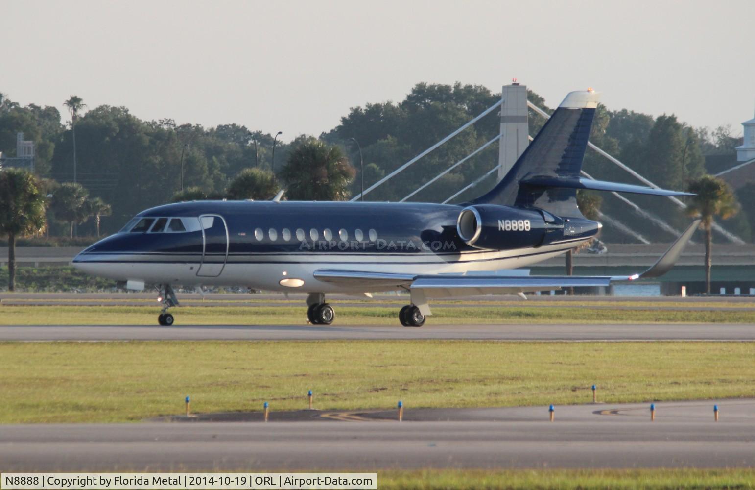 N8888, 1996 Dassault Falcon 2000 C/N 28, Falcon 2000