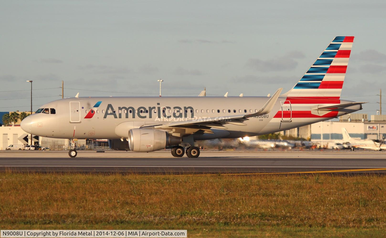 N9008U, 2013 Airbus A319-115 C/N 5786, American