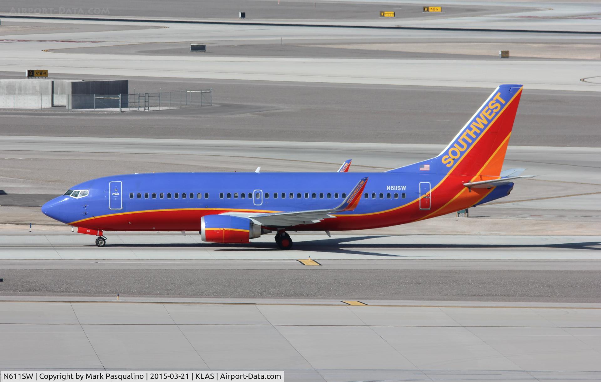 N611SW, 1995 Boeing 737-3H4 C/N 27697, Boeing 737-300