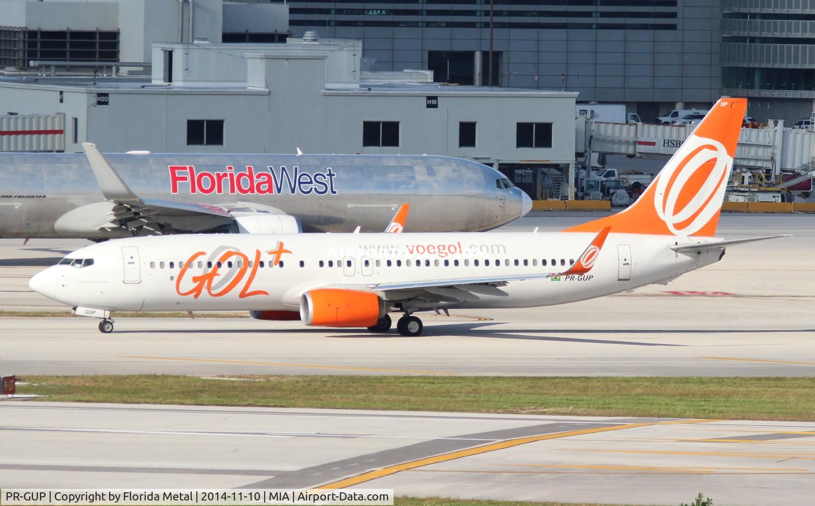 PR-GUP, 2012 Boeing 738-8HX C/N 38876, GOL 737-800