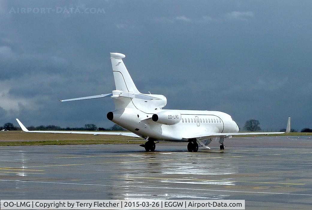OO-LMG, 2012 Dassault Falcon 7X C/N 152, 2012 Dassault Falcon 7X, c/n: 152 at Luton