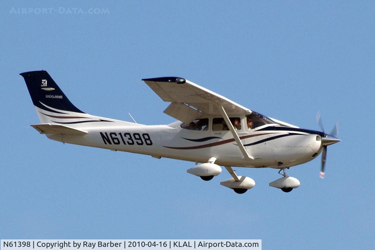 N61398, 2008 Cessna 182T Skylane C/N 18282066, Cessna 182T Skylane [182-82066] Lakeland-Linder~N 16/04/2010