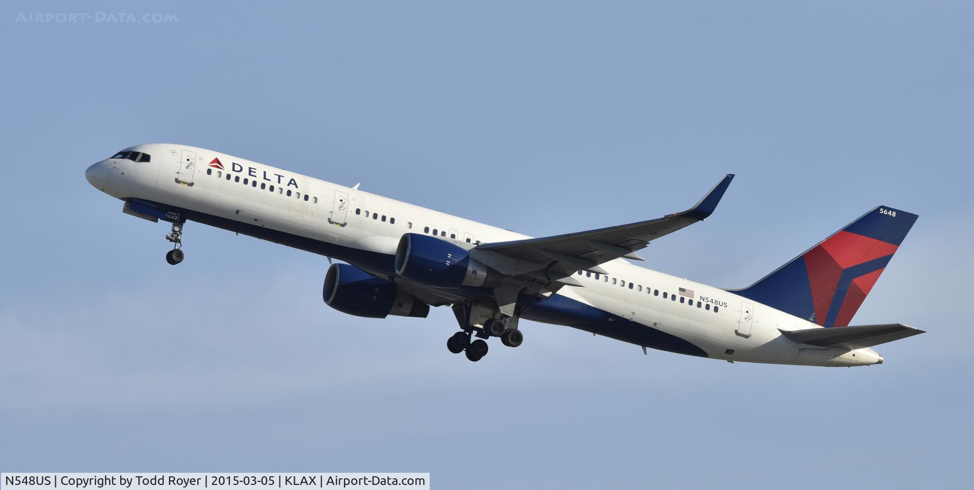 N548US, 1996 Boeing 757-251 C/N 26495, Departing LAX on 25R