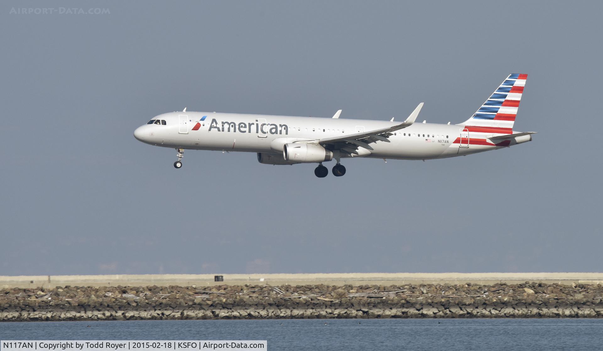 N117AN, 2014 Airbus A321-231 C/N 6094, Landing at SFO