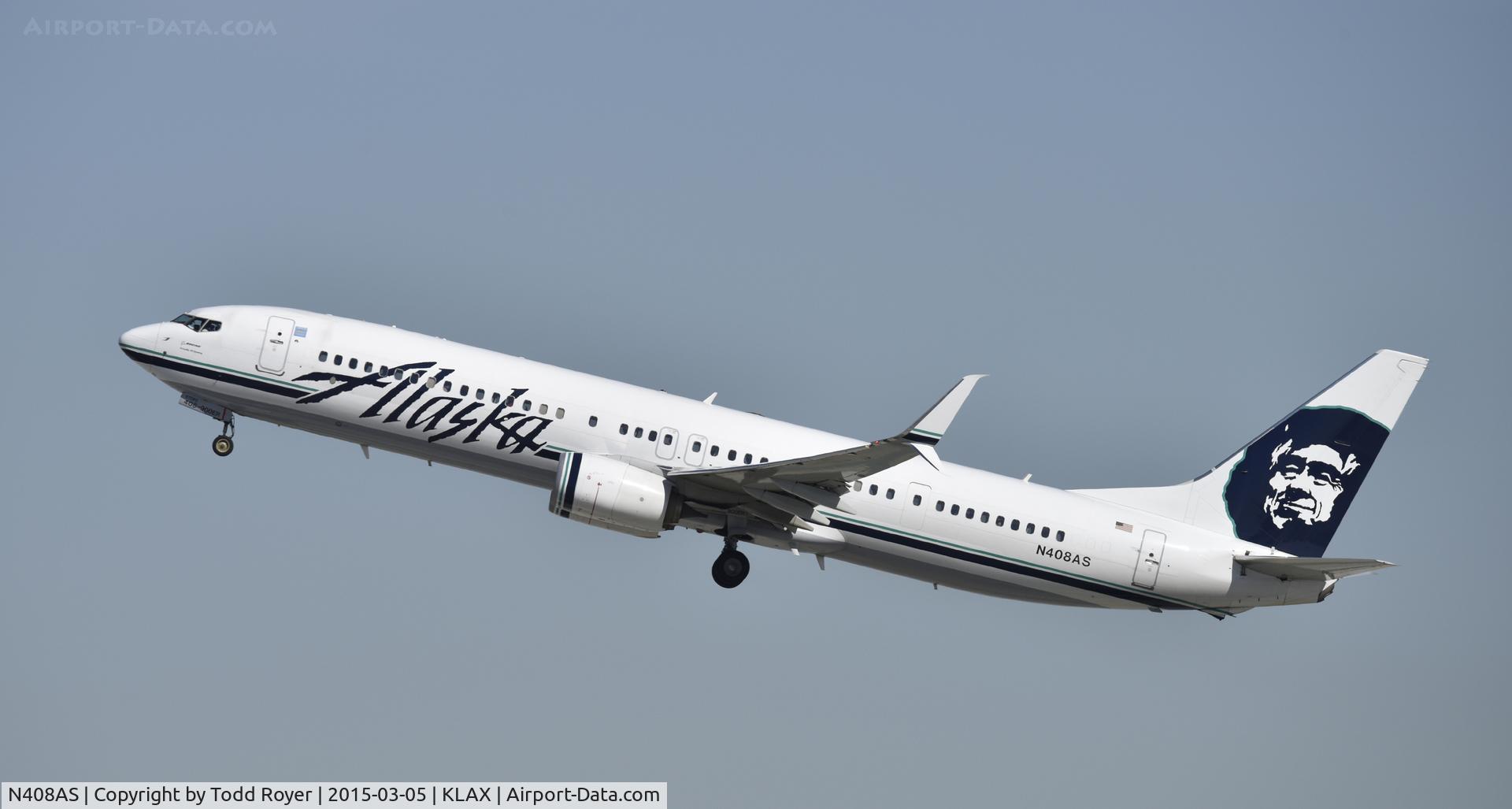 N408AS, 2013 Boeing 737-990/ER C/N 41732, Departing LAX on 25R