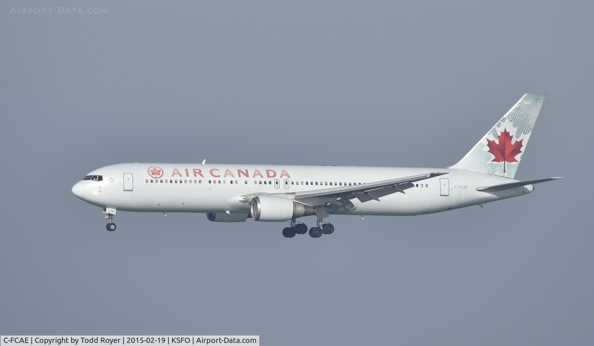 C-FCAE, 1988 Boeing 767-375/ER C/N 24083, Landing at SFO