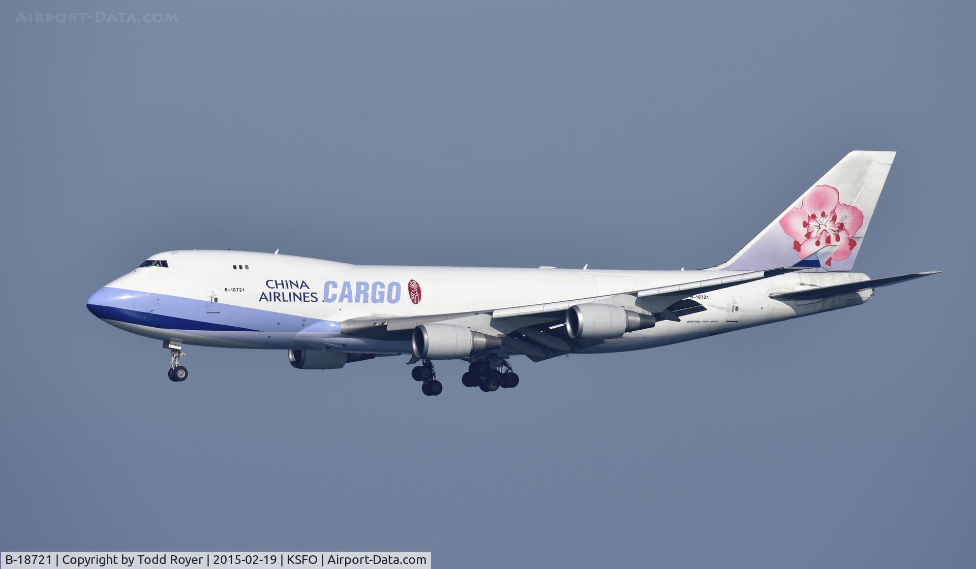 B-18721, 2005 Boeing 747-409F/SCD C/N 33738, Landing at SFO