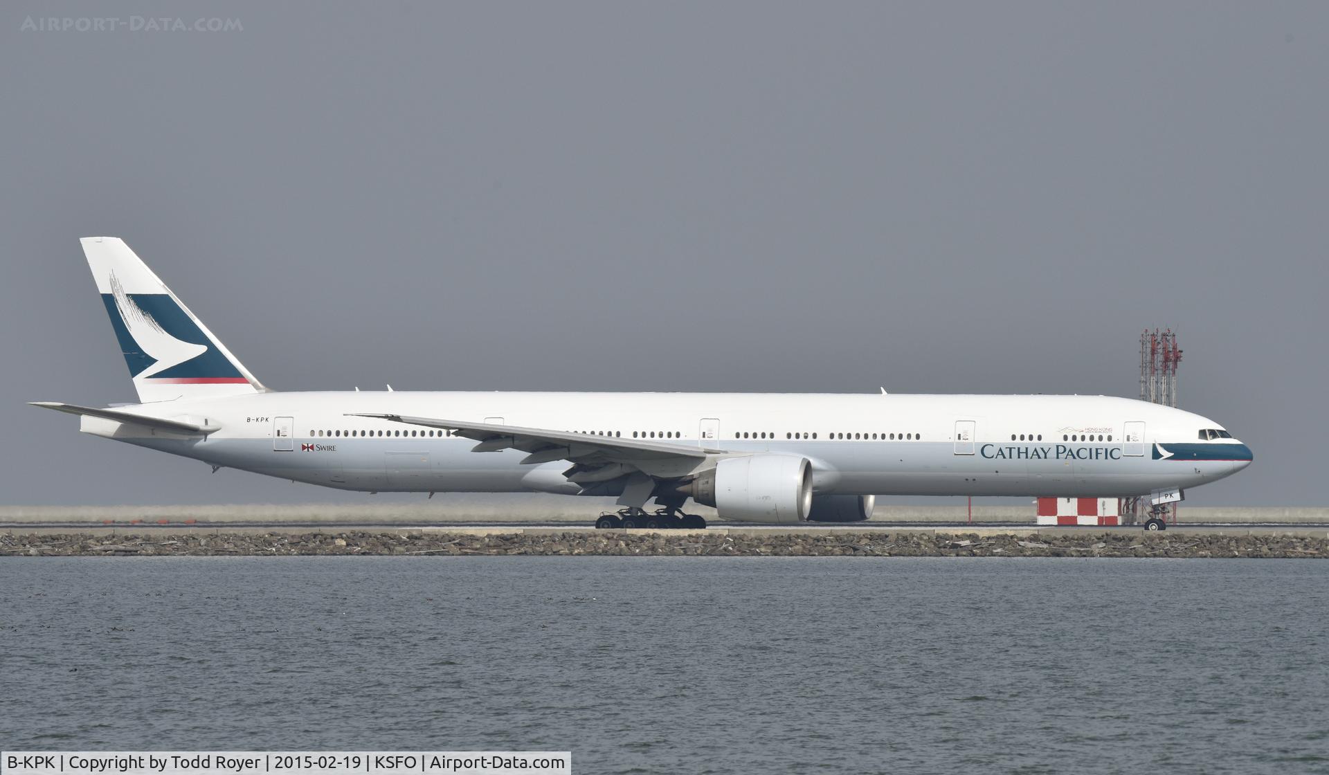 B-KPK, 2009 Boeing 777-367/ER C/N 36158, Taxiing for departure at SFO