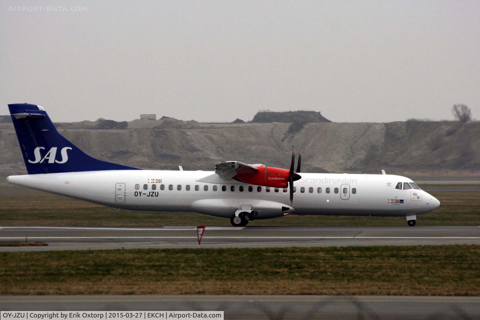 OY-JZU, 2005 ATR 72-212A C/N 723, OY-JZU. first Commercial flight for SAS from CPH to AAR. Note. white top in stead of  the usual light grey SAS top,