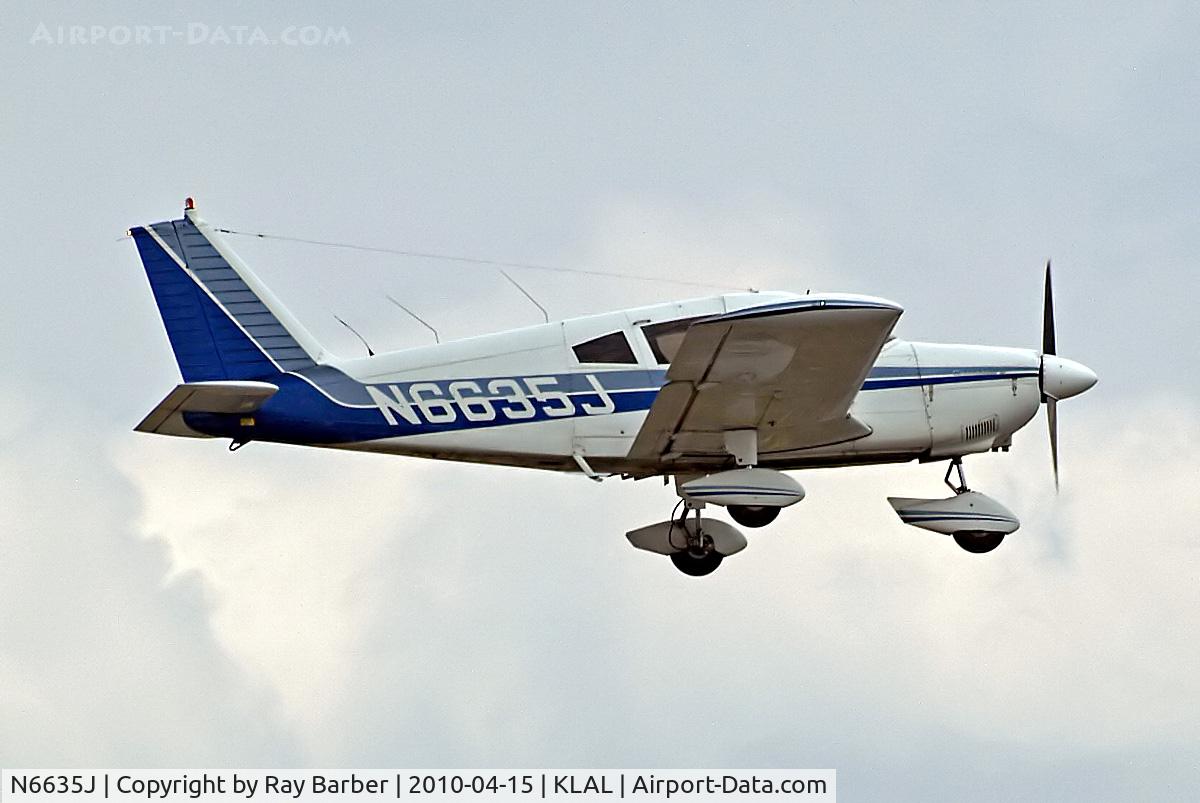 N6635J, 1968 Piper PA-28-180 C/N 28-5102, Piper PA-28-180 Cherokee D [28-5102] Lakeland-Linder~N 15/04/2010