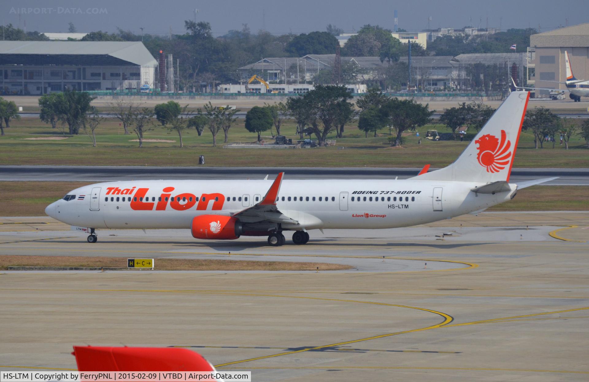 HS-LTM, 2014 Boeing 737-9GP/ER C/N 38749, Thai Lion Air B739 taxying out.