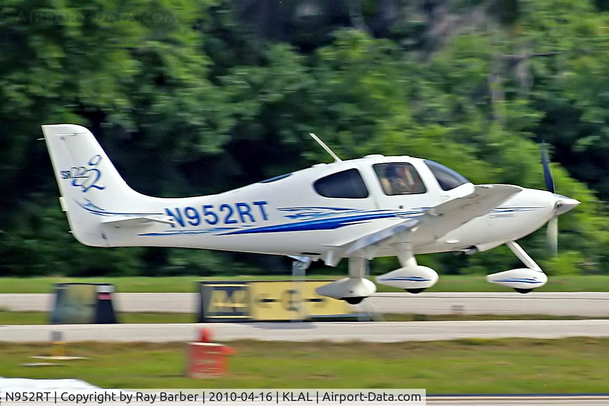 N952RT, 2006 Cirrus SR22 G2 C/N 1875, Cirrus Design SR-22G2 [1875] Lakeland-Linder~N 16/04/2010