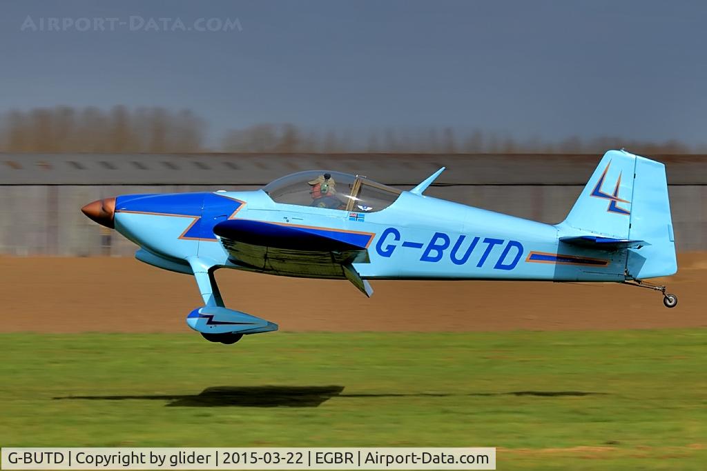 G-BUTD, 1993 Vans RV-6 C/N PFA 181-12152, Welcome visitor