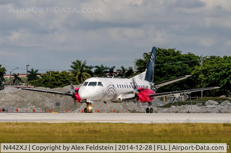 N442XJ, 1998 Saab 340B C/N 340B-442, Ft. Lauderdale