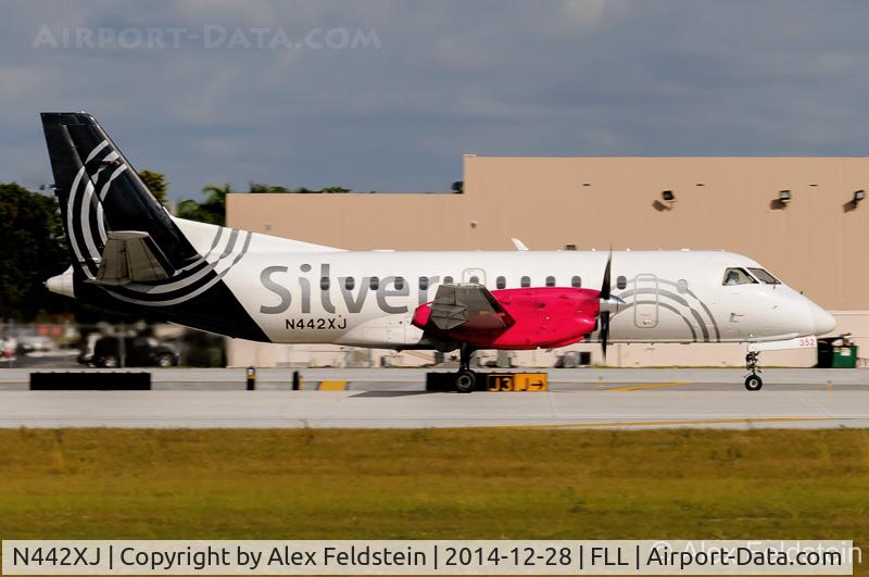 N442XJ, 1998 Saab 340B C/N 340B-442, Ft. Lauderdale