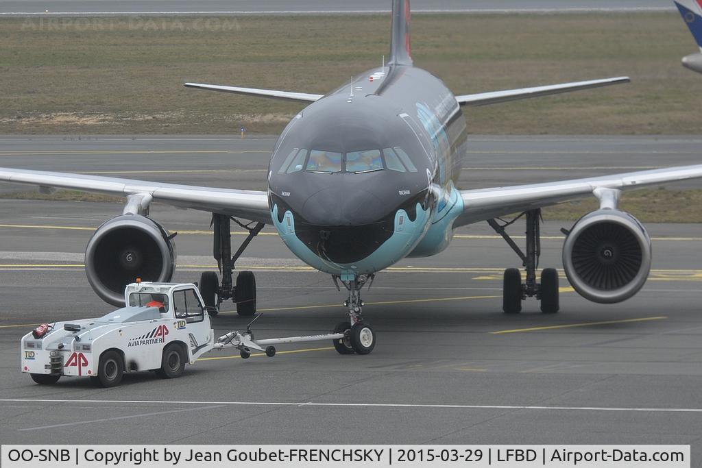 OO-SNB, 2001 Airbus A320-214 C/N 1493, BEL3556 departure