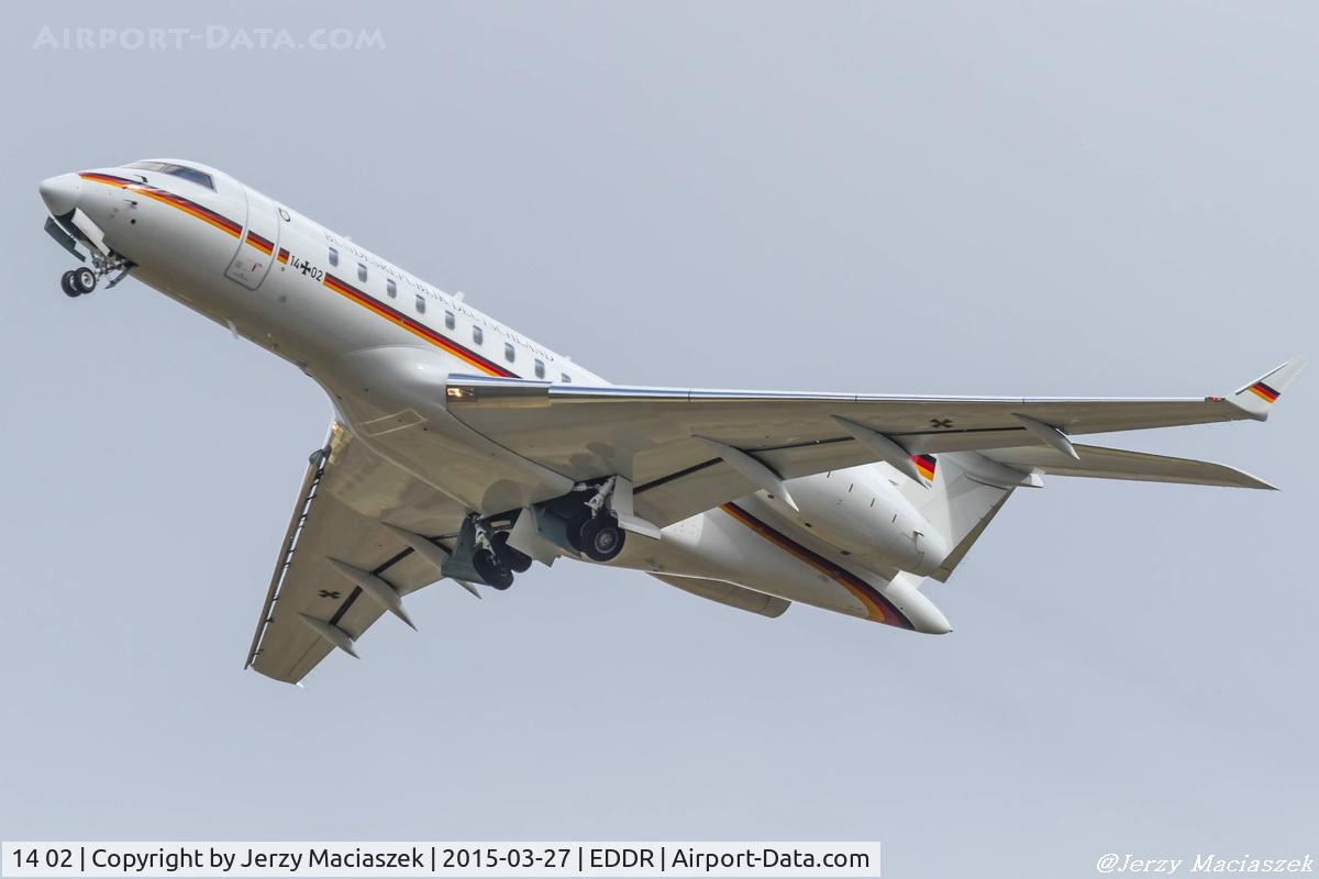 14 02, 2010 Bombardier BD-700-1A11 Global 5000 C/N 9404, Bombardier BD-700-1A11