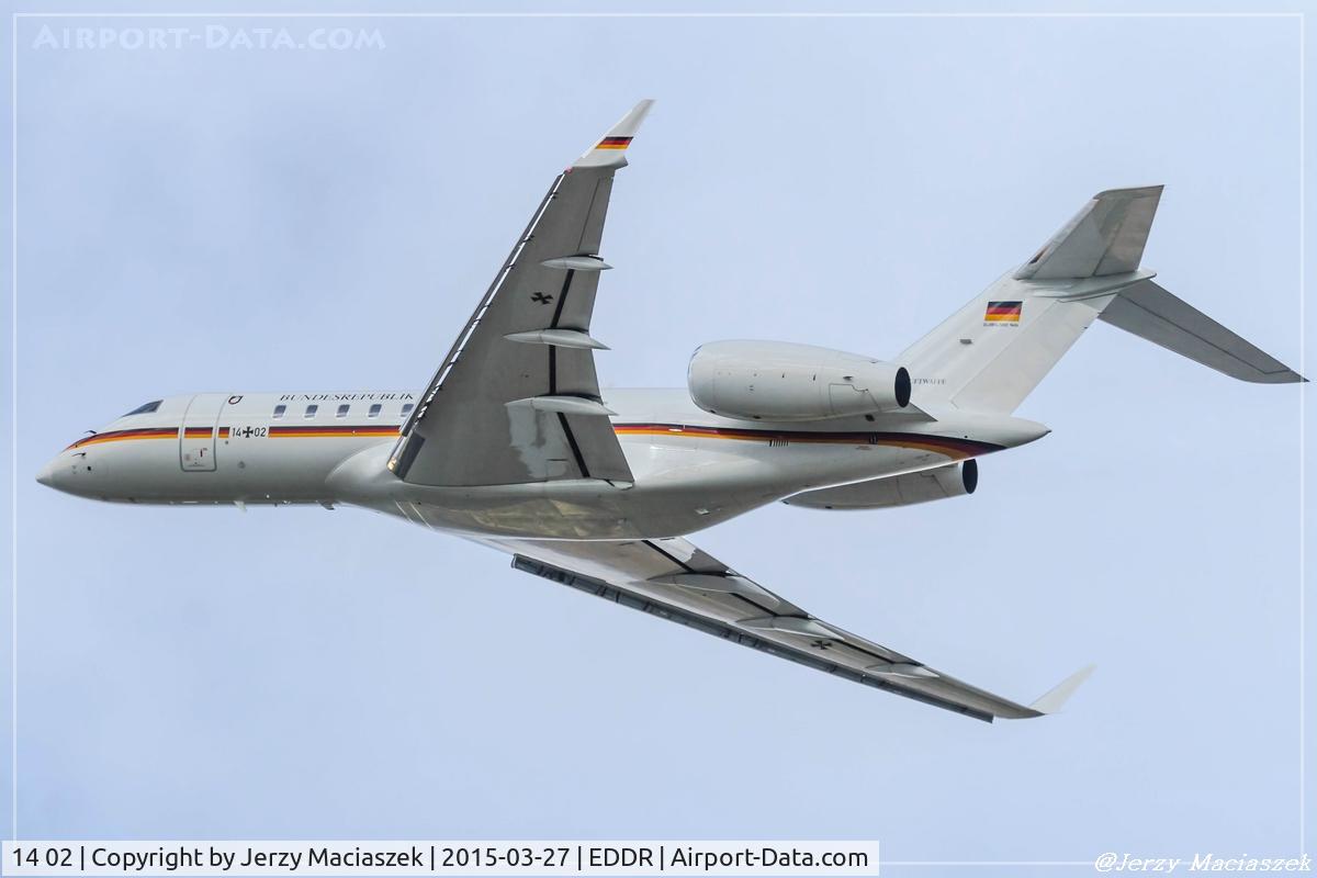 14 02, 2010 Bombardier BD-700-1A11 Global 5000 C/N 9404, Bombardier BD-700-1A11