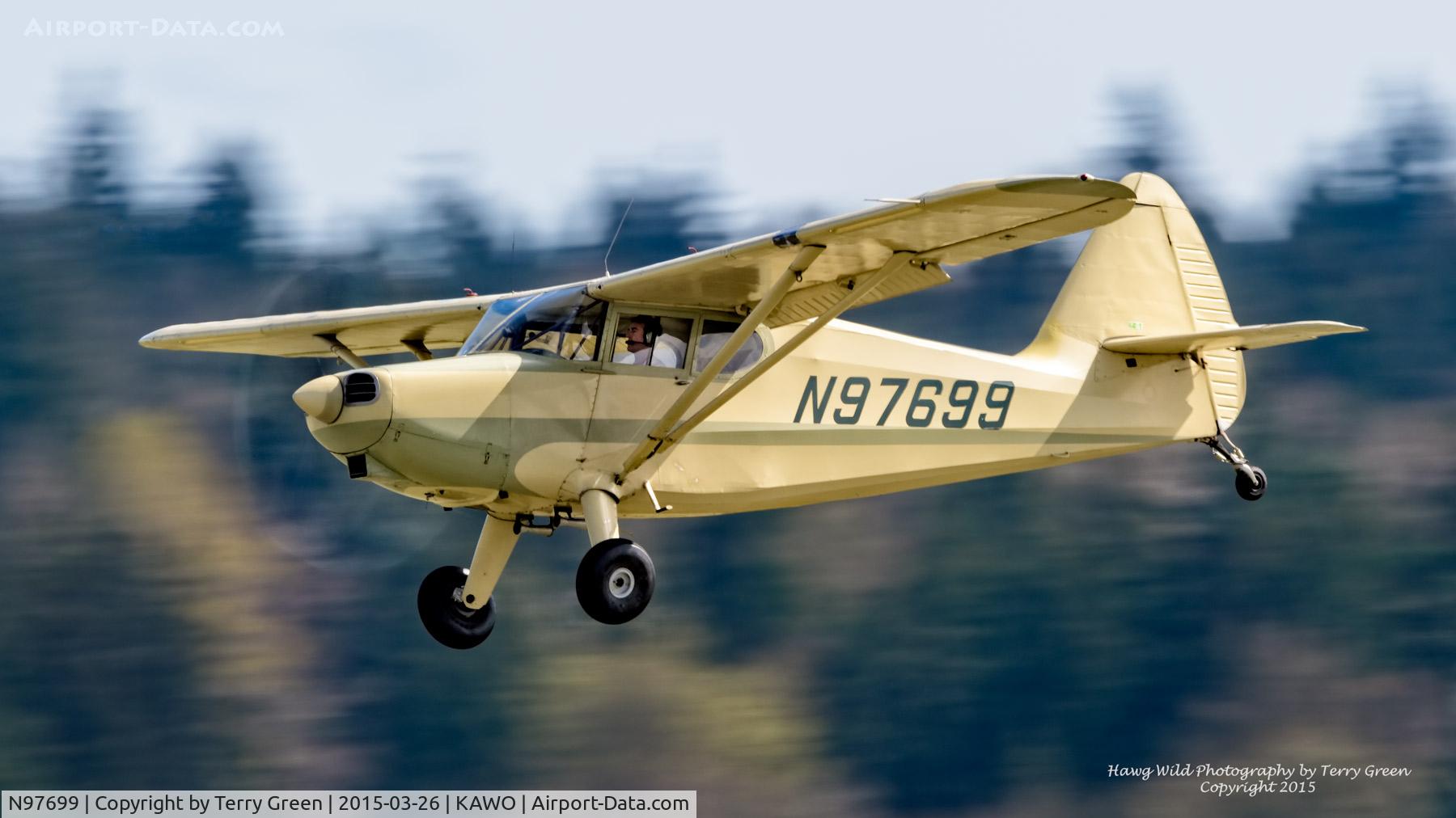 N97699, 1946 Stinson 108 Voyager C/N 108-699, Arlington Airport