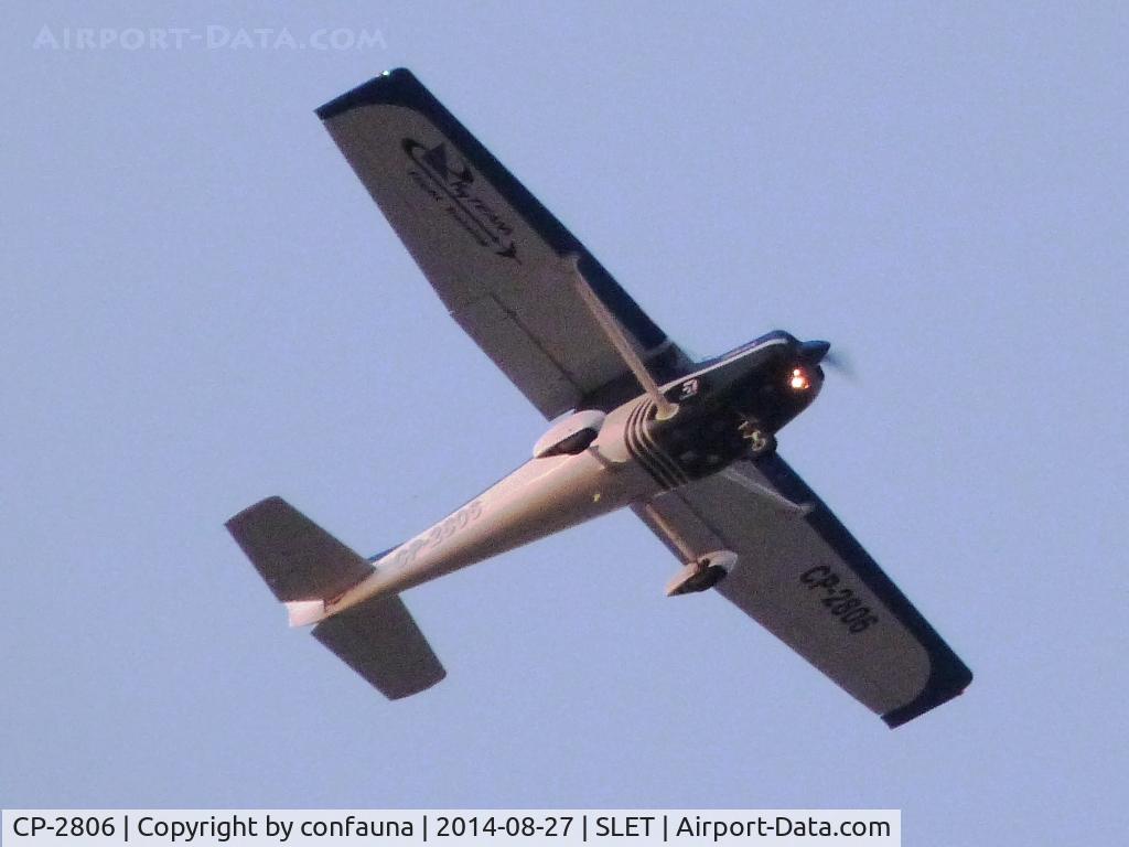 CP-2806, Cessna 152 C/N 15279???, Arriving with the last daylight