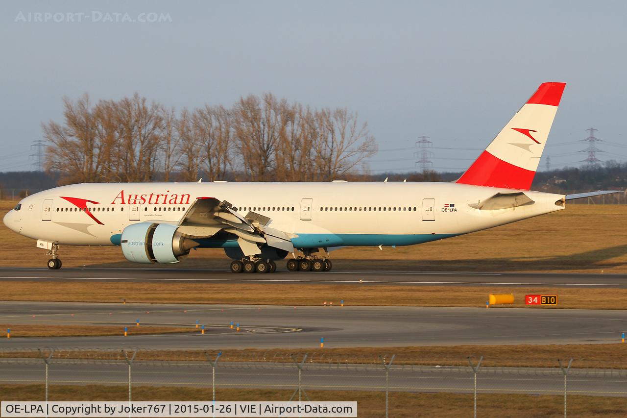 OE-LPA, 1997 Boeing 777-2Z9/ER C/N 28698, Austrian Airlines