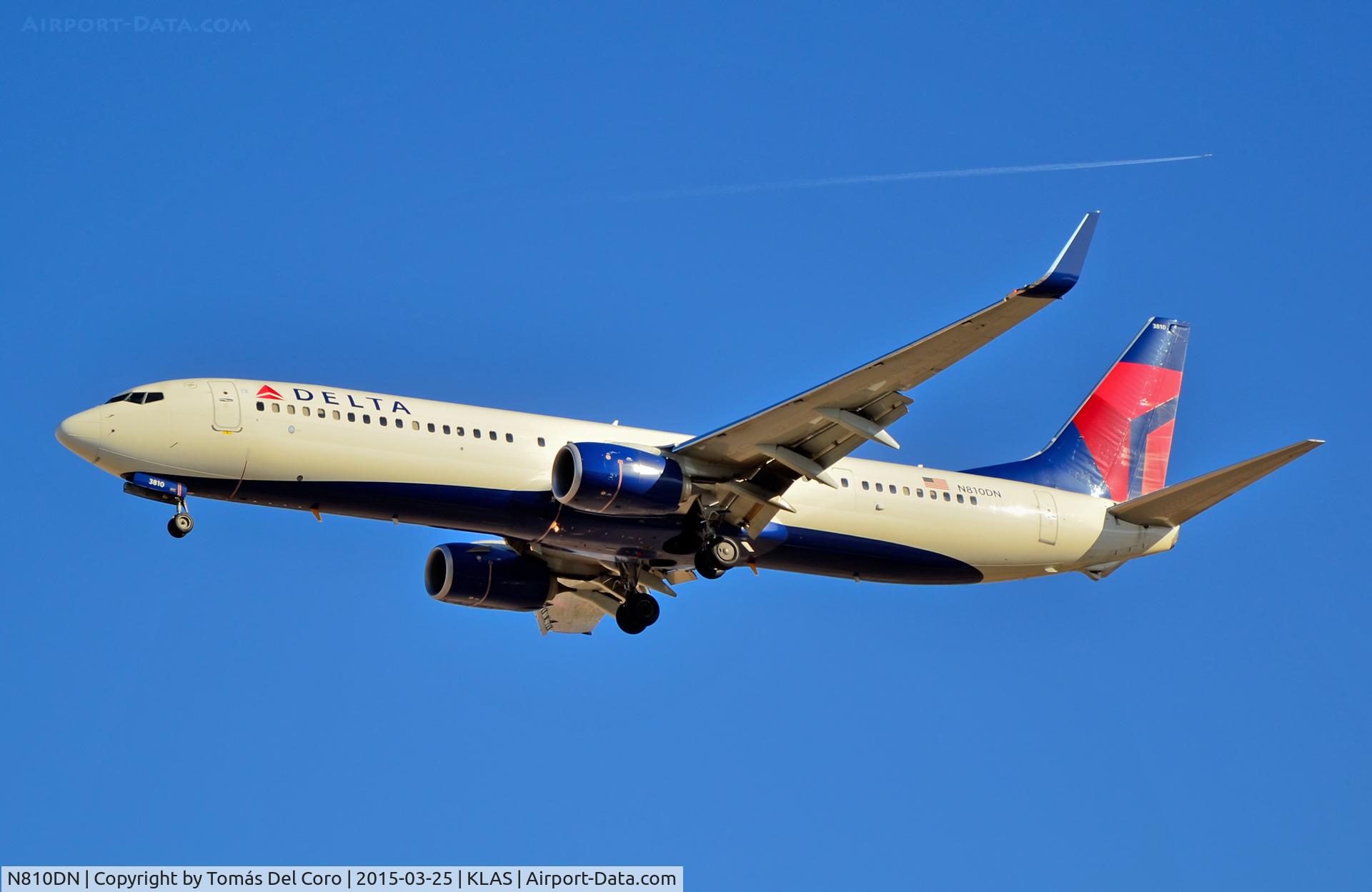 N810DN, 2013 Boeing 737-932/ER C/N 31922, N810DN Delta Air Lines 2013 Boeing 737-932(ER) c/n 31922 / In 4708 

Las Vegas - McCarran International Airport (LAS / KLAS)
USA - Nevada March 25, 2015
Photo: Tomás Del Coro