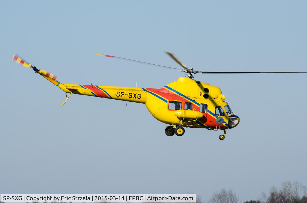 SP-SXG, PZL-Swidnik Mi-2P C/N 519943106, Taking off.