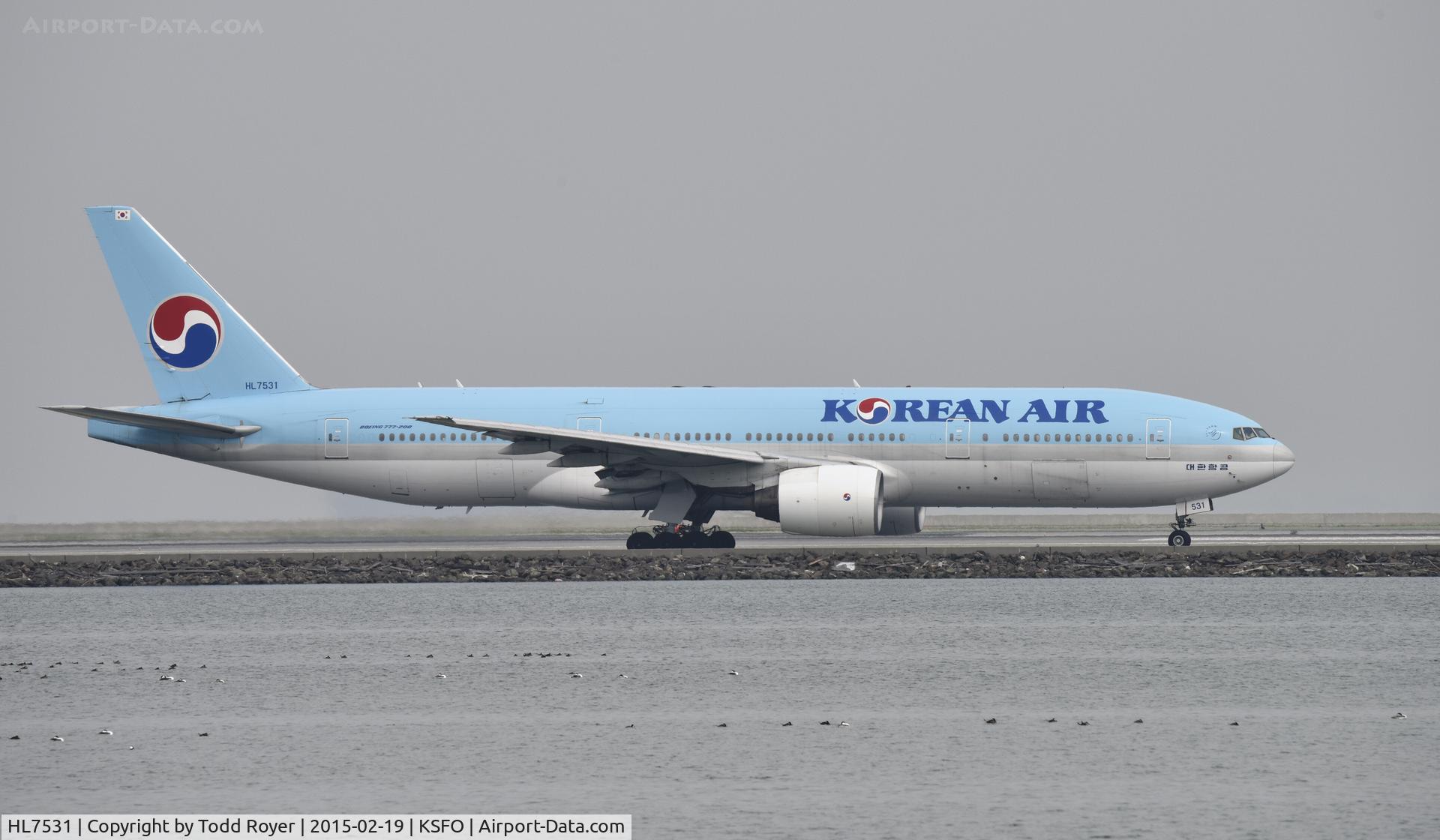 HL7531, 1997 Boeing 777-2B5/ER C/N 27946, Taxiing for departure at SFO