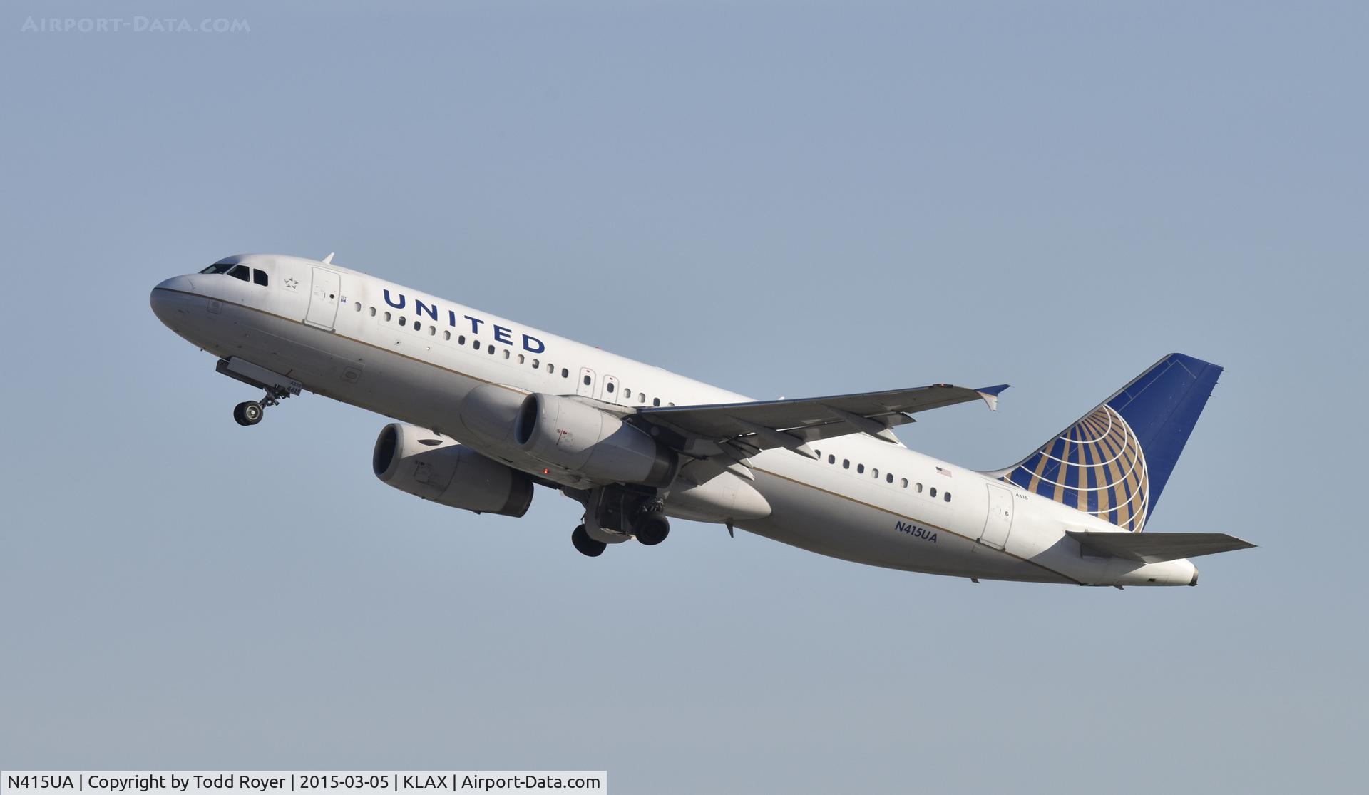 N415UA, 1994 Airbus A320-232 C/N 475, Departing LAX on 25R