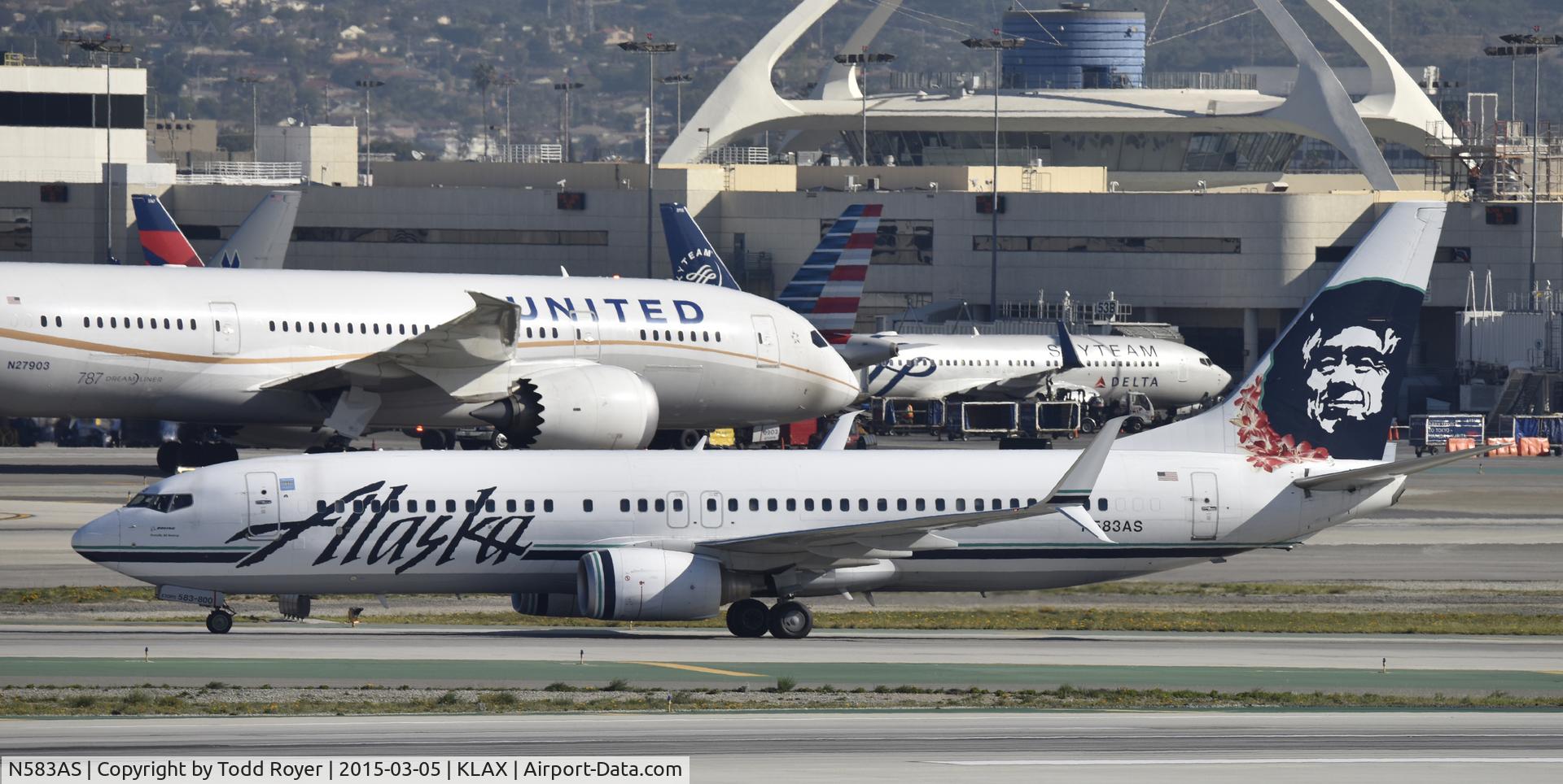 N583AS, 2007 Boeing 737-890 C/N 35681, Arrived at LAX on 25L