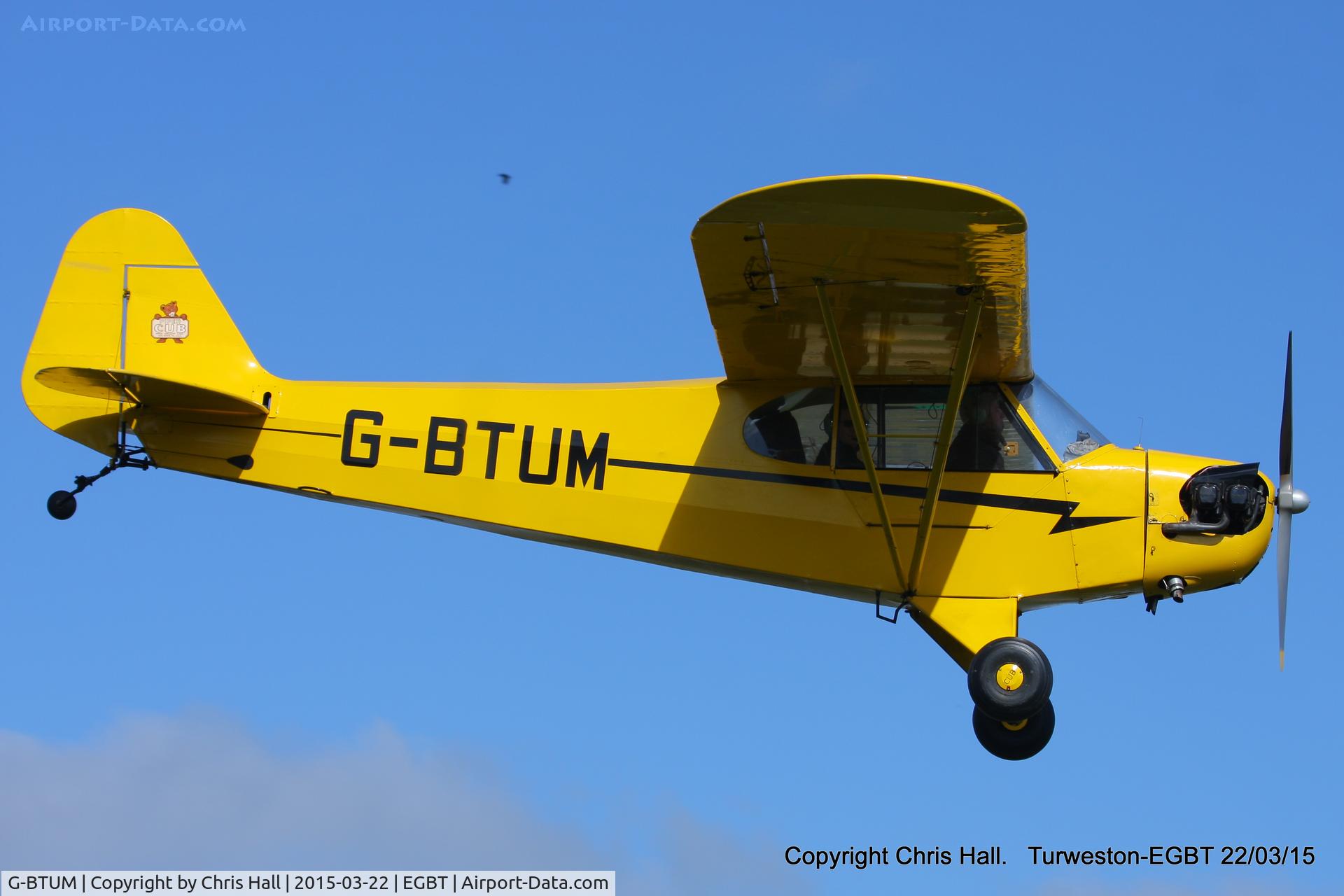 G-BTUM, 1946 Piper J3C-65 Cub Cub C/N 19516, at the Vintage Aircraft Club spring rally