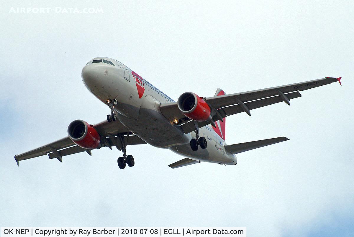 OK-NEP, 2008 Airbus A319-111 C/N 3660, Airbus A319-112 [3660] (CSA Czech Airlines) Home~G 08/07/2010. On approach 27R.