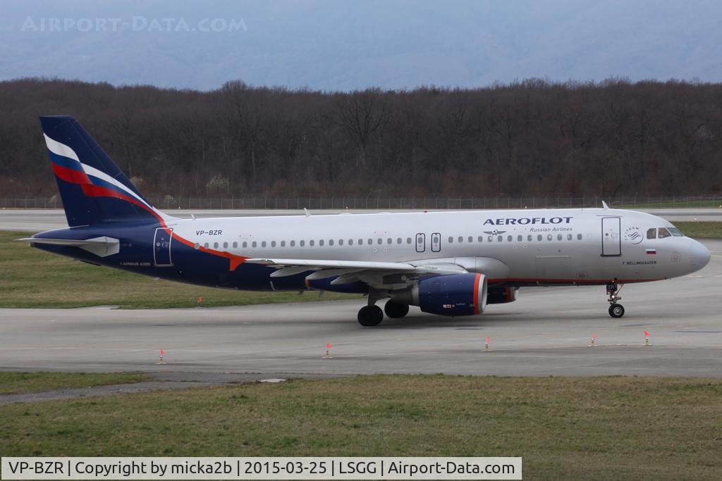 VP-BZR, 2008 Airbus A320-214 C/N 3640, Taxiing