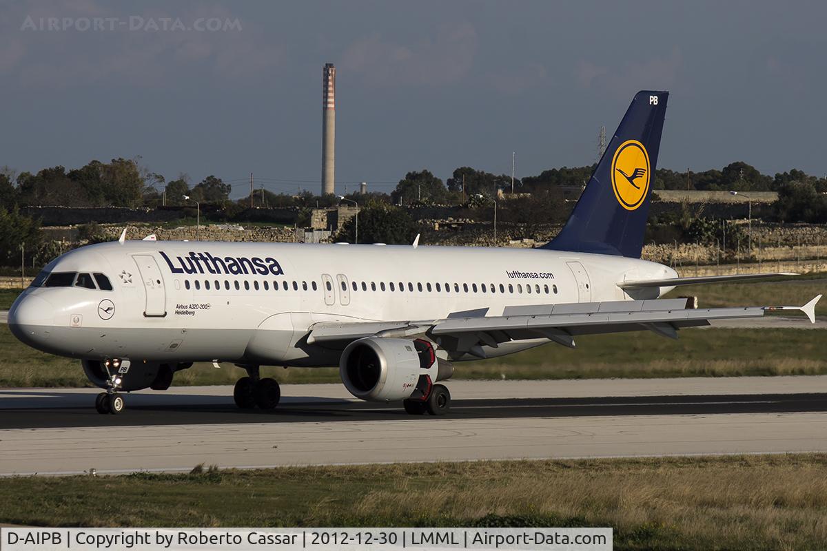 D-AIPB, 1989 Airbus A320-211 C/N 0070, Runway 31