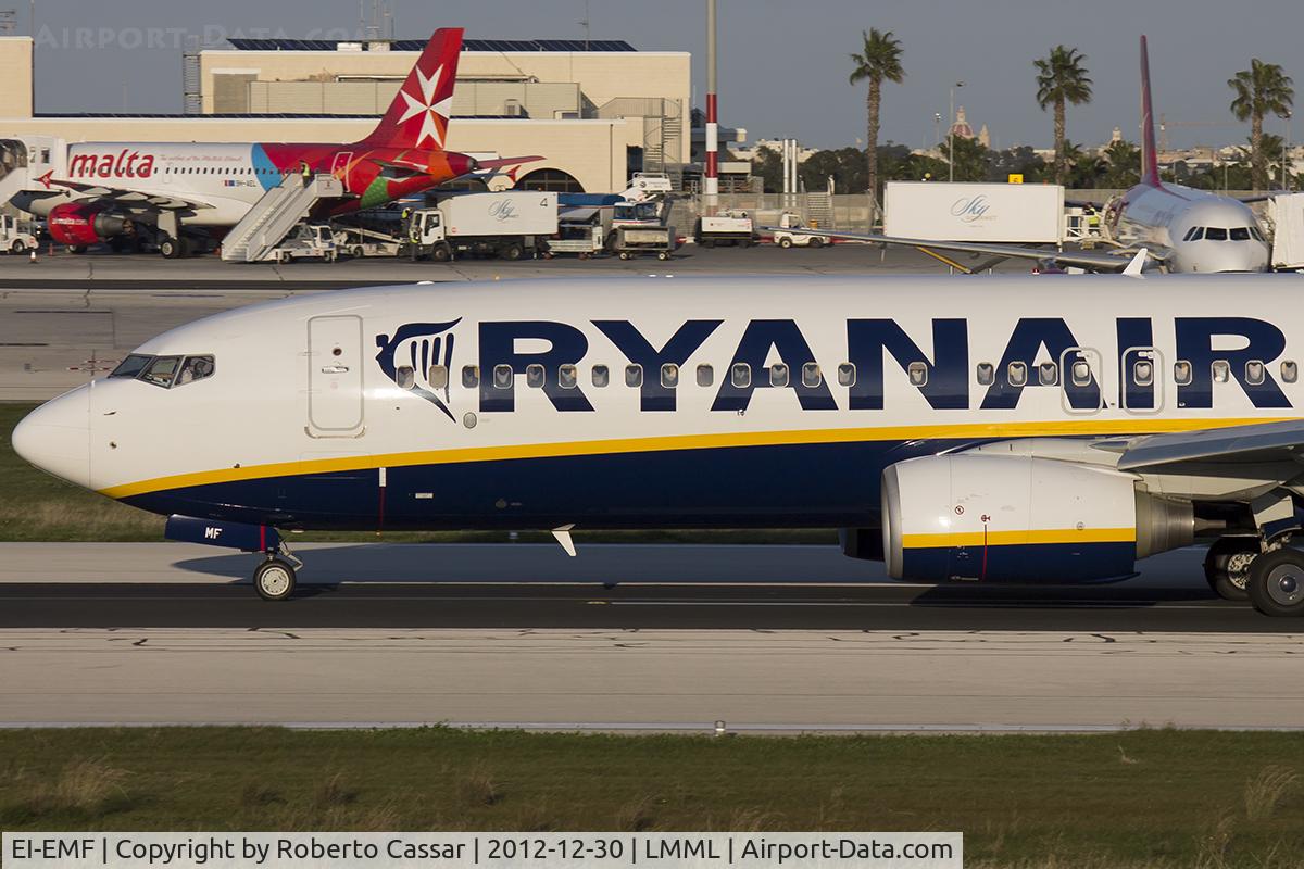 EI-EMF, 2010 Boeing 737-8AS C/N 34978, Runway 31