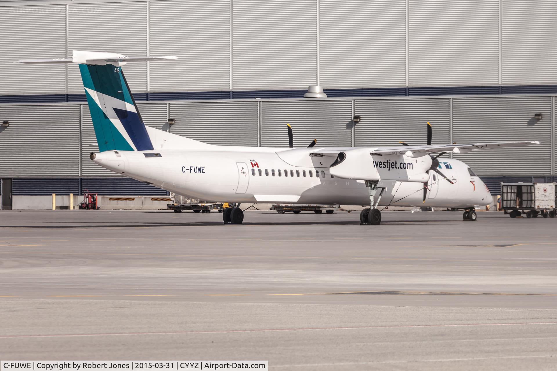 C-FUWE, 2014 Bombardier DHC-8-402Q Dash 8 Dash 8 C/N 4477, Infield at Toronto Pearson