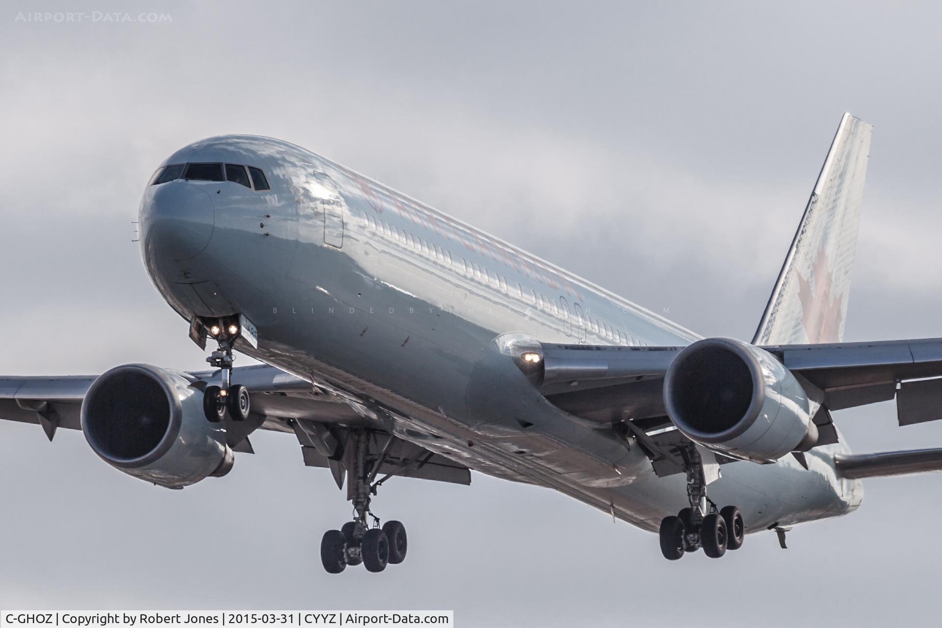 C-GHOZ, 1989 Boeing 767-375 C/N 24087, Landing 05 at Toronto Pearson