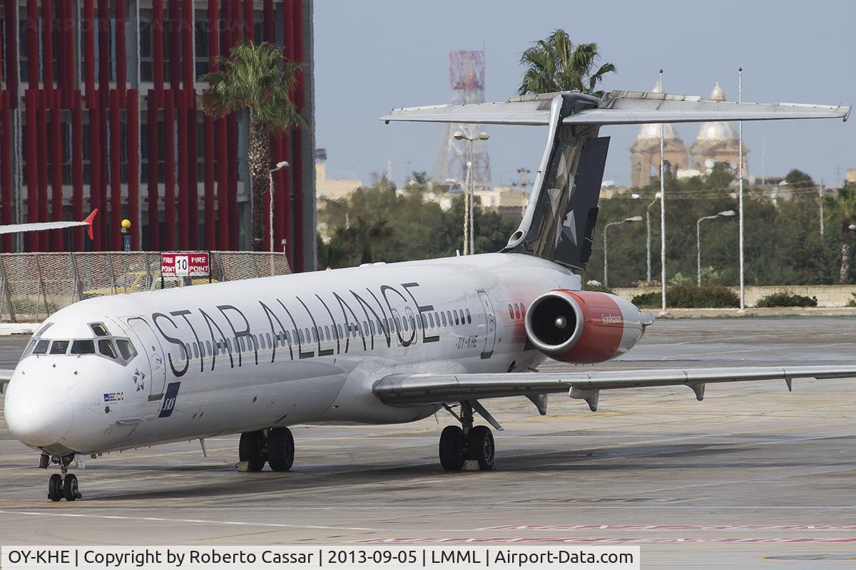 OY-KHE, 1988 McDonnell Douglas MD-82 (DC-9-82) C/N 49604, Park 9