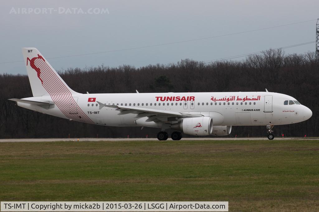 TS-IMT, 2012 Airbus A320-214 C/N 5204, Taxiing