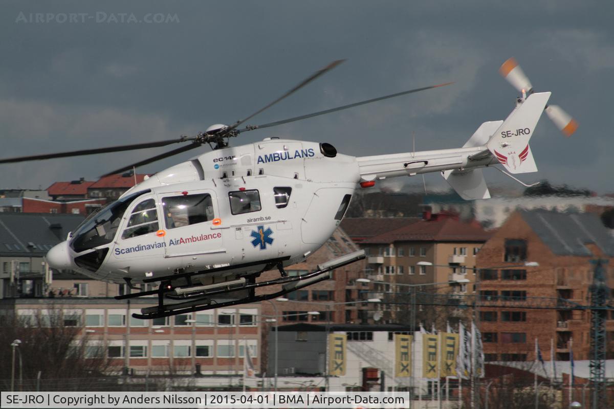 SE-JRO, 2008 Eurocopter-Kawasaki EC-145 (BK-117C-2) C/N 9202, Departing runway 30.