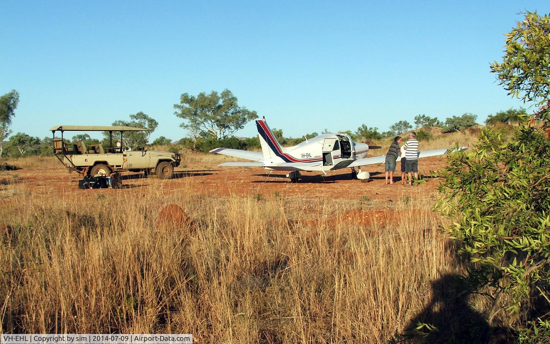 VH-EHL, 1979 Piper PA-28-161 Warrior II C/N 28-7916049, at Bungle Bungles 2014