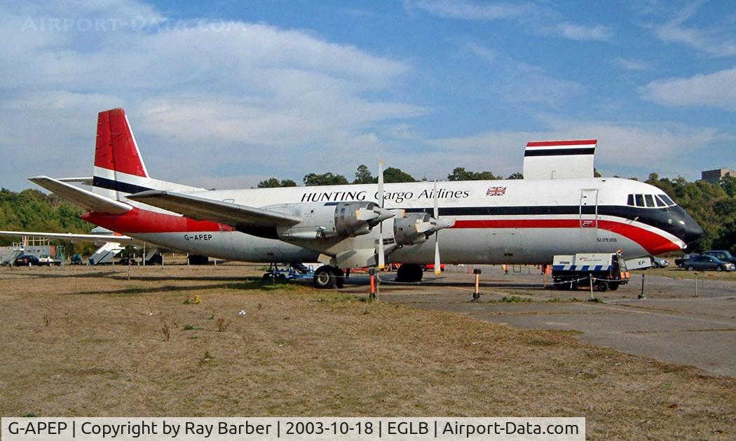 G-APEP, 1961 Vickers Vanguard 953 C/N 719, Vickers 953C Vanguard [719] (Hunting Cargo Airlines) Brooklands Museum~G 18/10/2003